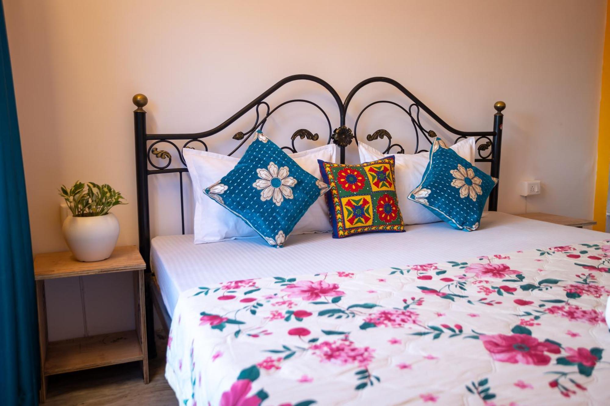 Krishna Stay Guest House Udaipur Extérieur photo