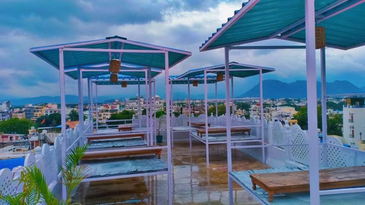 Krishna Stay Guest House Udaipur Extérieur photo